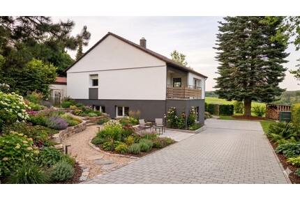 Ein- bis Zweifamilienhaus in Walldürn - Hornbach, von privat