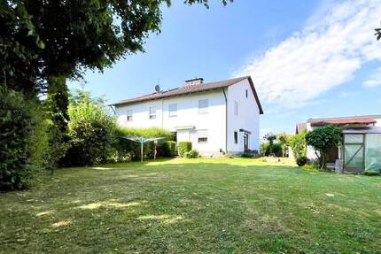 Attraktive Doppelhaushälfte in Dorfen - Ruhige Siedlungslage, nah am Zentrum