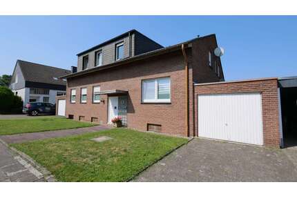 Haus zum Kaufen in Lippstadt Dedinghausen 399.000,00 € 260.87 m² - Lippstadt / Dedinghausen