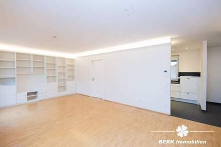 BERK Immobilien - Komfort trifft Lage: Barrierearme Eigentumswohnung mit Balkon - Stockstadt am Main