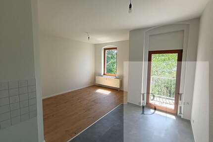 Wohnung zum Mieten in Reichenbach 300,00 € 50 m²
