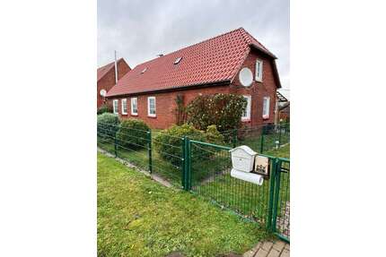 Haus zum Kaufen in Amt NeuhausStiepelse 289.900,00 € 90 m² - Amt Neuhaus/Stiepelse