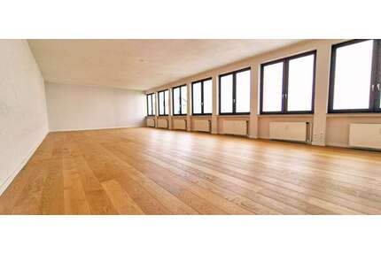 Büro in Idstein 950,00 € 138 m²