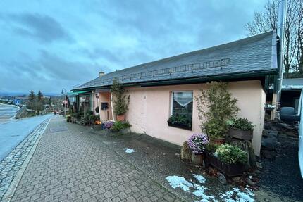 Wohnhaus in Altenberg - 130.000,00&nbsp;EUR Kaufpreis, ca.&nbsp; 180,00&nbsp;m&sup2; in Altenberg (PLZ: 01773)