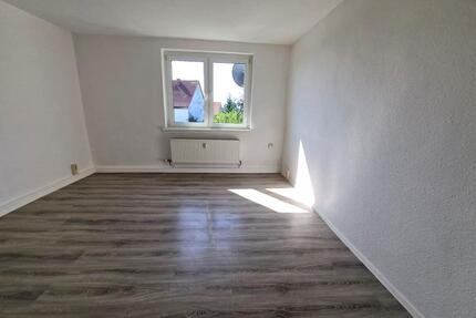 Erst einziehen, dann sparen- 2 NKM frei* bei Anmietung dieser tollen Wohnung! - Hötensleben
