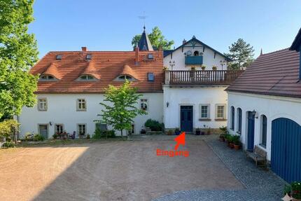 Großzügige 3-Zimmer-Wohnung mit 2 Bädern & 2 Terrassen in Radebeul