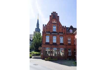 Haus zum Kaufen in Werl 475.000,00 € 326 m²