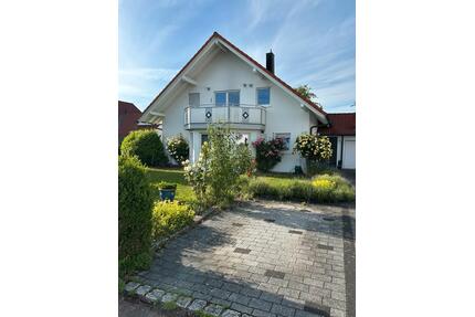 3,5 Zimmer Wohnung - 900,00&nbsp;EUR Kaltmiete, ca.&nbsp; 90,00&nbsp;m&sup2; in Rosengarten (PLZ: 74538)