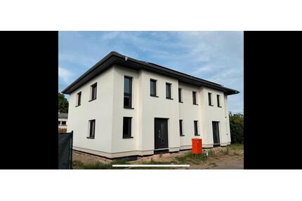 Haus zur Miete in Waren - 1.600,00&nbsp;EUR Kaltmiete, ca.&nbsp; 111,00&nbsp;m&sup2; in Waren (Müritz) (PLZ: 17192)