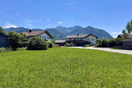 Grundstück zu verkaufen in Grassau 698.000,00 € 750 m²