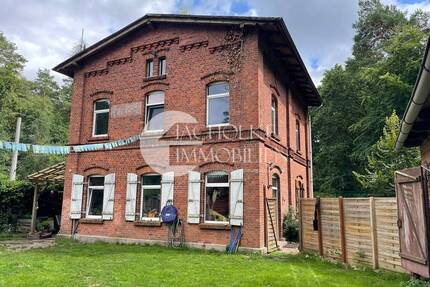 Ehemaliger Bahnhof mit Geschichte - Charmantes Landhaus auf großem Grundstück - Schnega Schäpingen