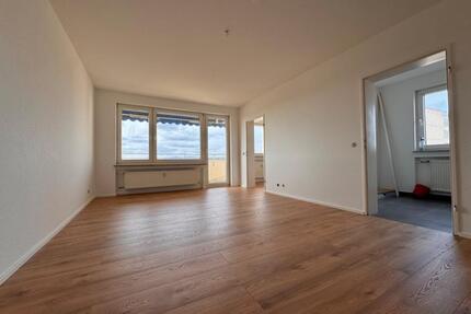 2 Zimmerwohnung mit Balkon und Stellplatz,Innenstadtlage - Maintal
