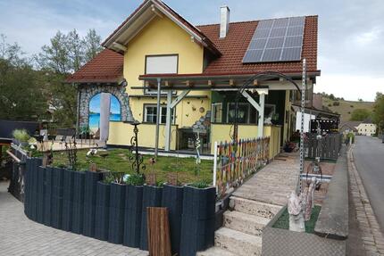 Haus an der Schwarzen Laaber in deuerling