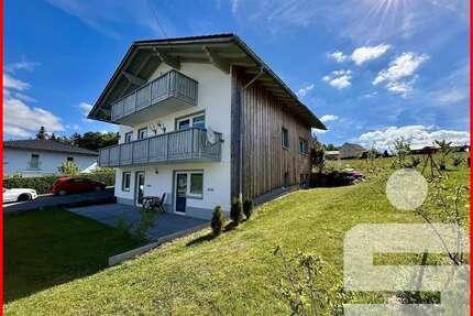 Haus zum Kaufen in Neuschönau 349.000,00 € 240 m²