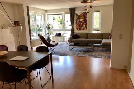 Helle, großzügige Wohnung im Zentrum von Aachen-Burtscheid zu ver