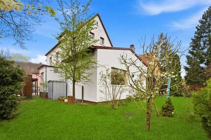 Haus zum Kaufen in Fürth 594.000,00 € 195.5 m²