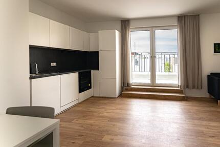 2 Monate mietfrei sichern! Als Paar einziehen und 2 Monate mietfrei genießen. Vollmöbliertes Premium-Apartment – Campus Living Nürnberg