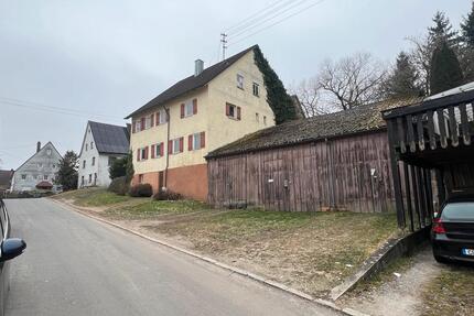 Wohnhaus mit Scheune - ehemalige landwirtschaftliche Hofstelle - Crailsheim