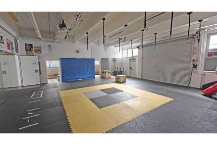 Büro in Puchheim 3.841,20 € 388 m²