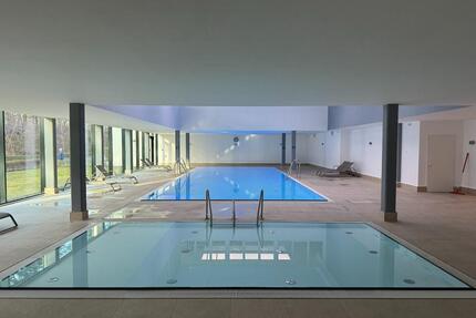 Ostsee Ferienwohnung in BinzProra mit Schwimmbad, Sauna, Fitness