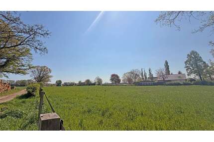 Grundstück in Hamminkeln 119.000,00 € 15895 m²