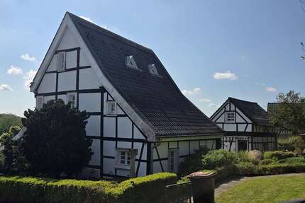 Haus zum Kaufen in Odenthal 985.000,00 € 193 m²