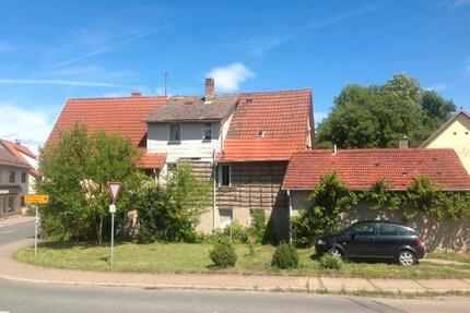 Haus in Oberschifflenz mit großem Grundstück - Schefflenz