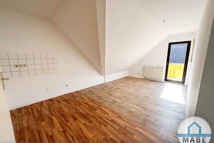 2-Zimmer-Wohnung mit Balkon im Grünen! - Gersdorf