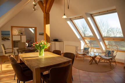 Lichtdurchflutet, hell & großzügig! 4-Zimmer Ferienwohnung mit Meerblick - Göhren