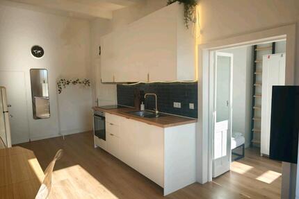 1,5 room Penthouse Apartment fully furnished - Berlin Reinickendorf