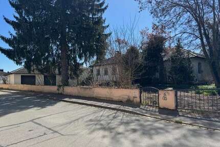 Haus zum Kaufen in Plattling 795.000,00 € 297 m²