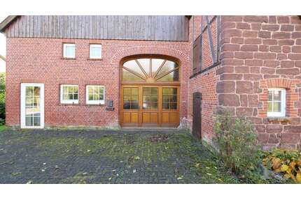 Haus zum Kaufen in Lichtenau 119.000,00 € 184 m²