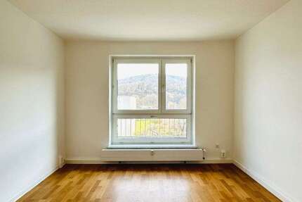 Wohnung zum Mieten in Freital 289,52 € 52.64 m²
