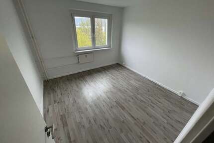 Wohnung zum Mieten in Wutha Farnroda 370,00 € 61 m²