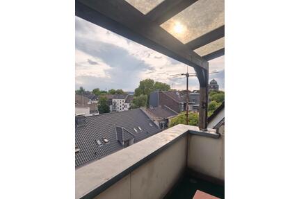 Wunderschöne renovierte Wohnung - Duisburg Laar