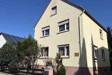 Haus zum Kaufen in Lingenfeld 399.000,00 € 176 m²