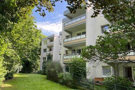 Schöne 1,5-Zimmer-Wohnung mit Balkon zu vermieten! - Bad Homburg vor der Höhe