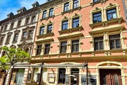 Haus zum Kaufen in Halle 1.985.000,00 € 674.19 m²