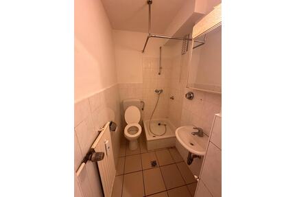 1 Zimmer Wohnung ab 01.04. - 750,00&nbsp;EUR Kaltmiete, ca.&nbsp; 25,00&nbsp;m&sup2; in Köln (PLZ: 51103) Kalk