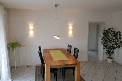Helle Dachgeschosswohnung - 325.000,00&nbsp;EUR Kaufpreis, ca.&nbsp; 94,00&nbsp;m&sup2;&nbsp;Wohnfl&auml;che in Groß-Zimmern (PLZ: 64846)