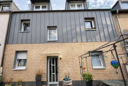 Haus zum Kaufen in Oberhausen Schlad 399.000,00 € 196 m² - Oberhausen / Schlad