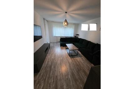 Eigentumswohnung von Privat - 250.000,00&nbsp;EUR Kaufpreis, ca.&nbsp; 79,00&nbsp;m&sup2; in Besigheim (PLZ: 74354)