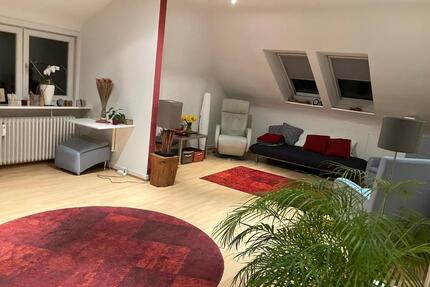 Praxisraum zu vermieten - 300,00&nbsp;EUR Kaltmiete, ca.&nbsp; 30,00&nbsp;m&sup2; in Hamburg (PLZ: 22359) Wandsbek