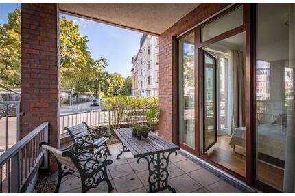 Luxuriös möbliertes 2-Zimmer-Apartment mit Terrasse in Top-Lage B - Berlin Mitte