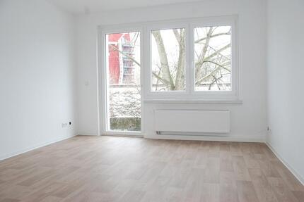 Helle 3-Raum-Wohnung mit Tageslichtbad und Balkon - Chemnitz