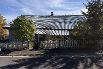 Haus zum Kaufen in Birstein-Obersotzbach 245.000,00 € 165 m²