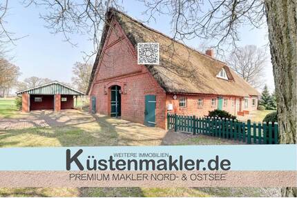 Reetdachtraum in Alleinlage - Charmantes Bauernhaus mit zwei Wohneinheiten & Scheune - Lamstedt Nindorf