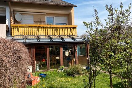 Reiheneckhaus Giebelstadt - 370.000,00&nbsp;EUR Kaufpreis, ca.&nbsp; 150,00&nbsp;m&sup2; in Giebelstadt (PLZ: 97232)