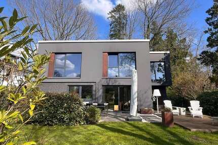 Haus zum Kaufen in Hamburg 1.400.000,00 € 206.8 m²