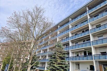 **FRISCH RENOVIERT**3-Zimmer-Wohnung 1.OG Balkon Bad mit Wanne ab 15.05.2026 - Leipzig West